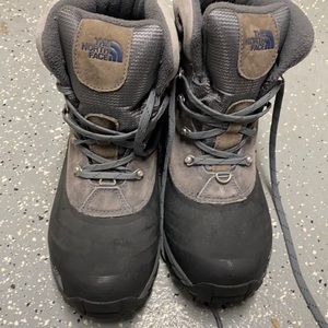 North Face Boots sz 11